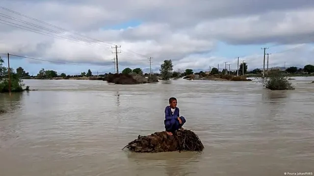 Khủng hoảng nước, nhiều thành phố tại Iran sụt lún nghiêm trọng - Ảnh 2.