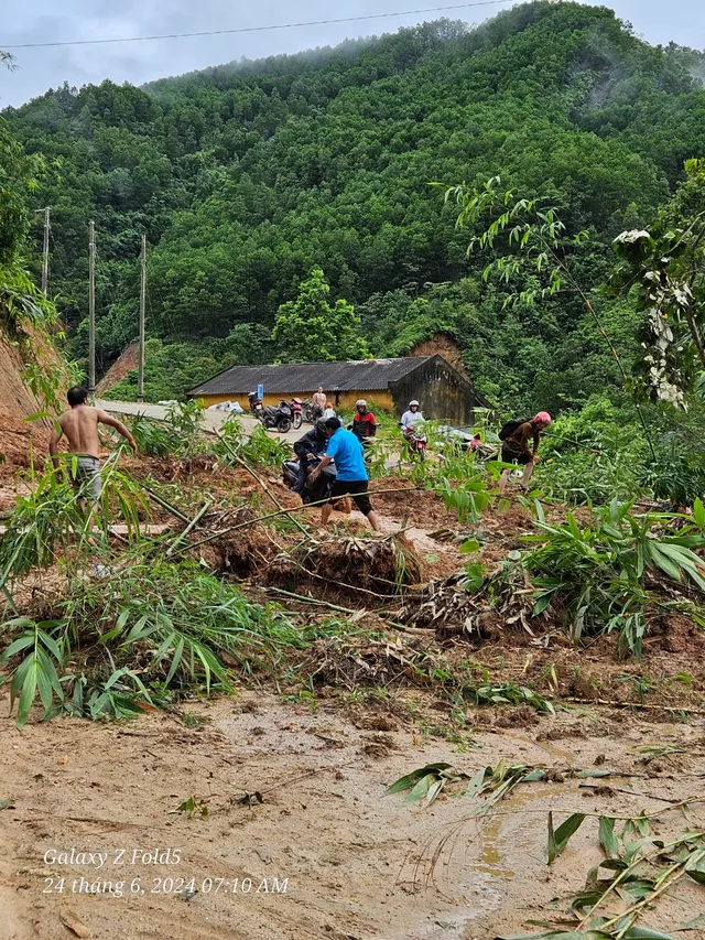 Hà Giang liên tục mưa lớn, sạt lở, gây thiệt hại về người và tài sản - Ảnh 5.