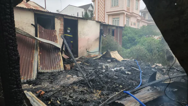 Hỏa hoạn nghiêm trọng ở Đà Lạt, 3 cháu nhỏ trong 1 gia đình tử vong - Ảnh 2.