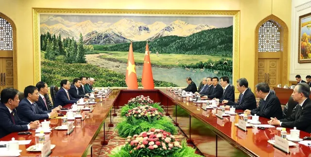 Thủ tướng Phạm Minh Chính hội kiến Chủ tịch Chính hiệp Trung Quốc - Ảnh 1.