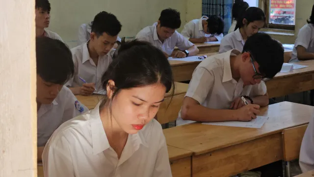 Hơn 19.000 thí sinh Quảng Bình và Quảng Trị bước vào Kỳ thi tốt nghiệp THPT - Ảnh 7.