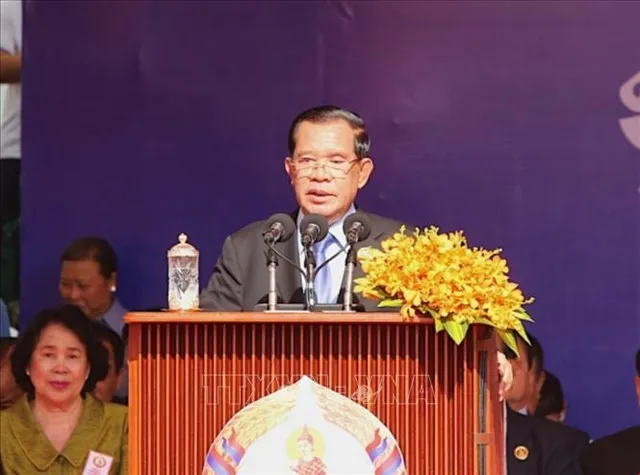 Kỷ niệm 73 năm ngày thành lập đảng Nhân dân Campuchia - Ảnh 2.