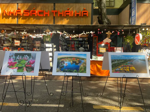 Người dân TP Hồ Chí Minh và du khách thưởng lãm 100 bức ảnh đặc sắc về An Giang - Ảnh 9.
