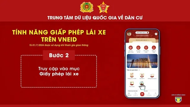 Cảnh sát giao thông Hà Nội kiểm tra, tạm giữ giấy phép lái xe trên ứng dụng VNeID - Ảnh 4.