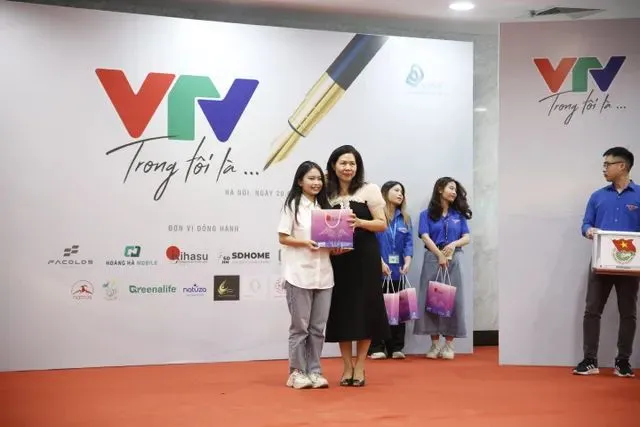 Awards Ceremony for the VTV in My Eyes... Video Creation Contest 2024 - Ảnh 17.