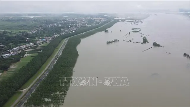 Trung Quốc trước nguy cơ lũ lụt do mực nước sông Dương Tử dâng cao - Ảnh 1.