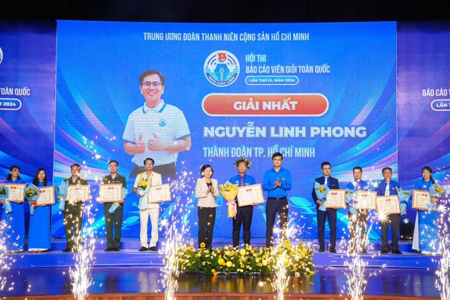 Thủ lĩnh Đoàn Đại học Sư phạm TP Hồ Chí Minh đạt giải nhất Báo cáo viên giỏi toàn quốc - Ảnh 1.