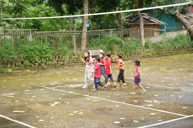 “Để em được tới trường”: Hành trình thắp sáng ngọn lửa hiếu học - Ảnh 6.