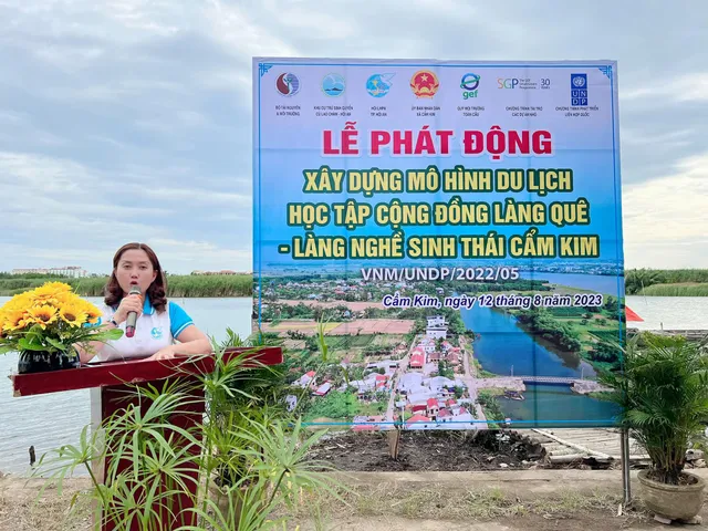 Chung tay nhặt rác làm sạch Cù Lao Chàm - Ảnh 3.