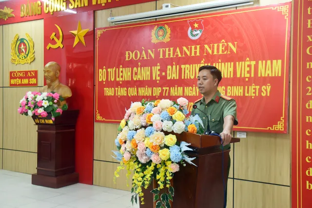 Thanh niên VTV tri ân các anh hùng liệt sĩ tại Nghĩa trang liệt sĩ quốc tế Việt - Lào - Ảnh 14.