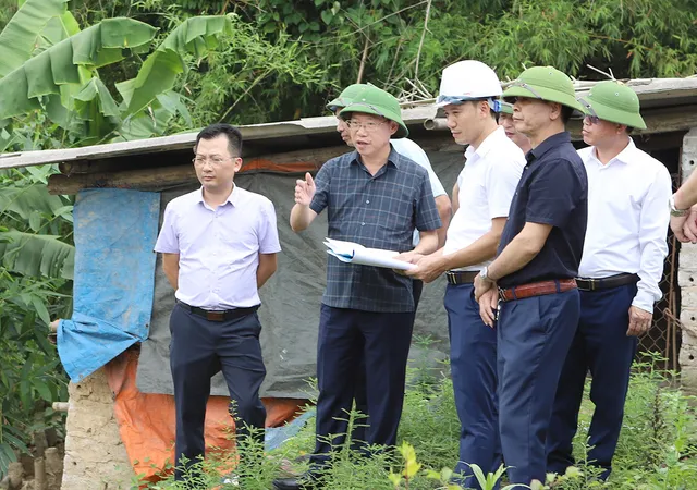 Bắc Giang: Khẩn trương xử lý sự cố sạt lở bờ sông Thương đoạn qua Thị trấn Bố Hạ - Ảnh 3.