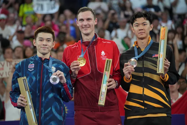 Viktor Axelsen vô địch cầu lông đơn nam Olympic Paris 2024 - Ảnh 2.