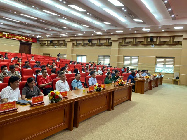 Chương trình “Trái tim cho em” tổ chức khám sàng lọc bệnh tim bẩm sinh tại tỉnh Phú Thọ - Ảnh 1.
