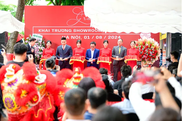 Xe điện OSAKAR khai trương showroom chính hãng Hà Nội với quy mô hoành tráng - Ảnh 3.