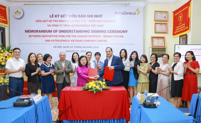 AstraZeneca Vietnam and Bright Future Fund cooperate on comprehensive healthcare for cancer patients - Ảnh 1.