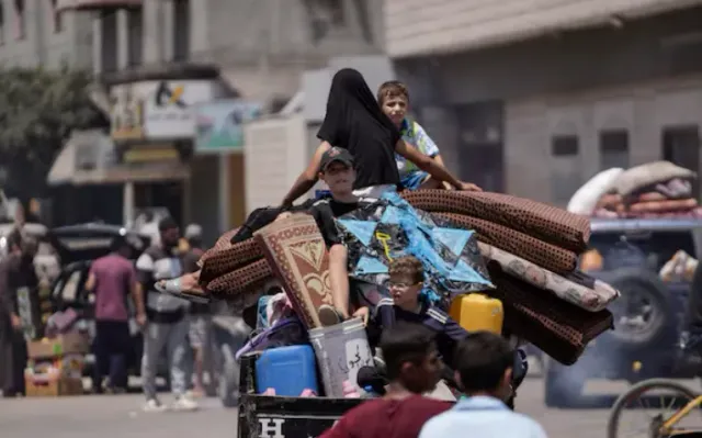 Giao tranh tiếp diễn ác liệt, Israel ban hành lệnh sơ tán mới ở Gaza - Ảnh 1.