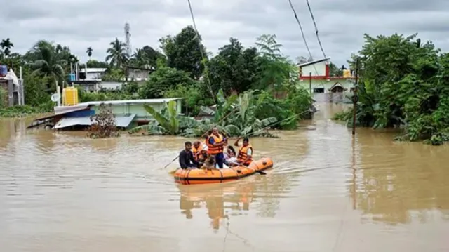 Lũ lụt, lở đất ở Tripura (Ấn Độ) khiến 23 người tử vong, hàng chục nghìn người phải sơ tán - Ảnh 1.