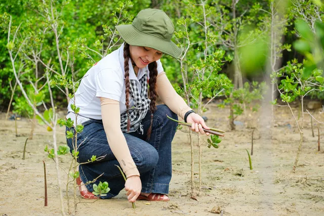 Đội Tình nguyện viên nghệ si: Nối dài những yêu thương - Ảnh 8.