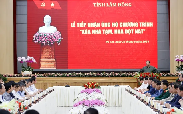 Thủ tướng Phạm Minh Chính: Không để ai phải ở trong nhà tạm, nhà dột nát - Ảnh 1.