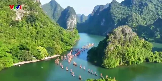 Đắm mình trong tour trải nghiệm tuyệt vời nhất thế giới tại Ninh Bình - Ảnh 2.