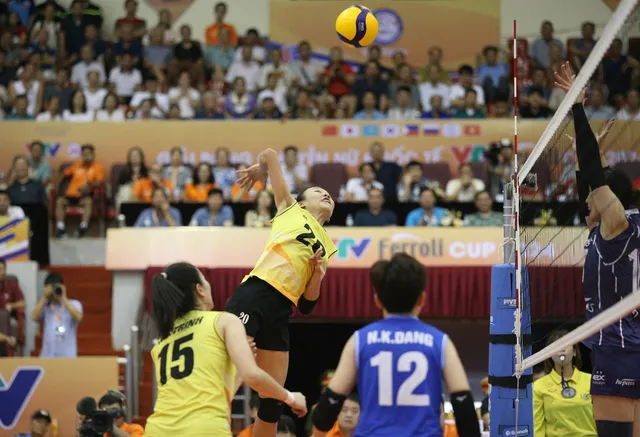 Vietnam’s first win at VTV International Women’s Volleyball Cup - Ảnh 10.