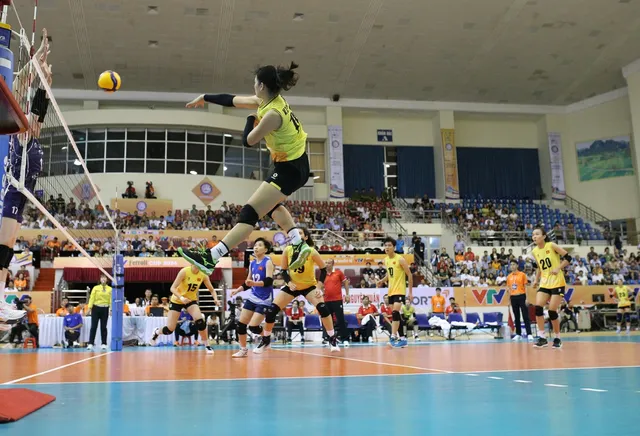 Vietnam’s first win at VTV International Women’s Volleyball Cup - Ảnh 11.