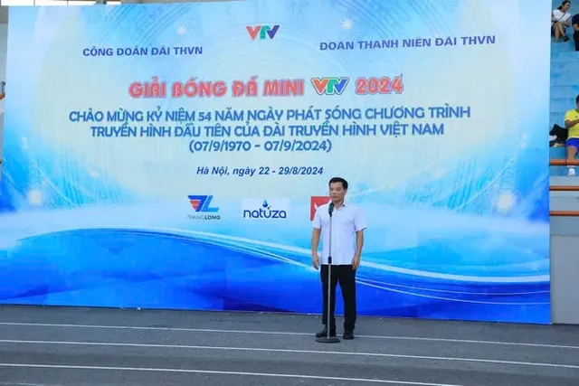 VTV 2024 mini-football tournament kicked off - Ảnh 1.