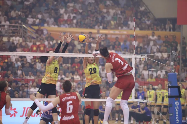 ĐT Việt Nam 0-3 (27-29, 15-25, 15-25) Korabelka (Nga): Chức vô địch VTV Ferroli Cup 2024 thuyết phục của Korabelka - Ảnh 3.