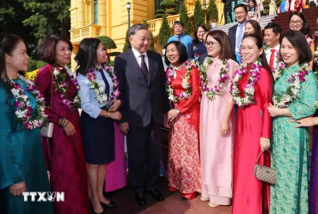 Tổng Bí thư, Chủ tịch nước: Phong trào “Tham mưu giỏi, phục vụ tốt” góp phần nâng cao đạo đức công vụ - Ảnh 1.