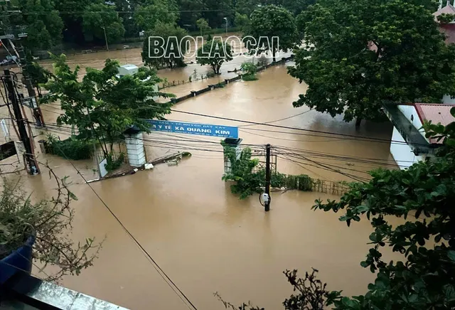 Lào Cai: 14 người tử vong, ngập lụt diện rộng - Ảnh 3. Lào Cai: 14 người tử vong, ngập lụt diện rộng - Ảnh 3.