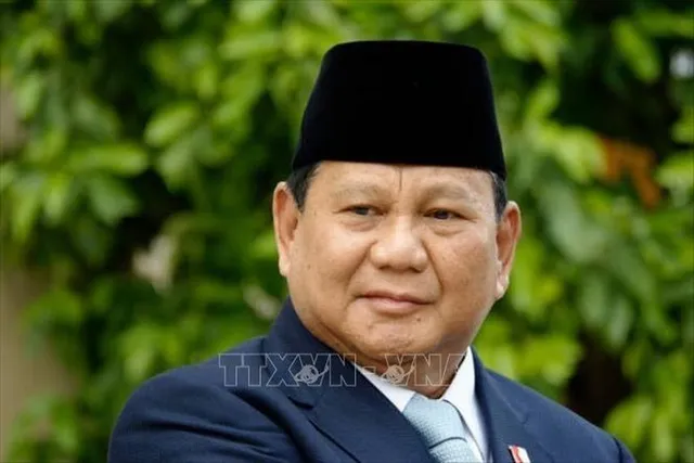 Tổng thống đắc cử Indonesia Prabowo Subianto thăm Việt Nam - Ảnh 1.