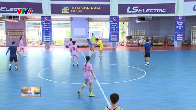 Đội tuyển Futsal nữ thi đấu giao hữu tại Thái Lan