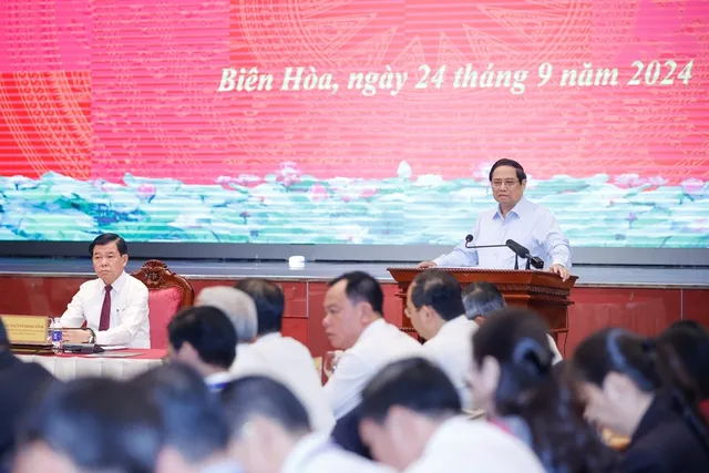 Thủ tướng đề nghị Đồng Nai phấn đấu trở thành tỉnh văn minh, hiện đại, thu nhập cao trong nhóm đầu cả nước - Ảnh 1.