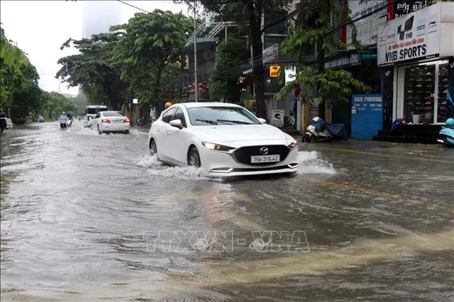 Thời tiết đêm 25/9: Thừa Thiên-Huế có mưa vừa, mưa to - Ảnh 1.