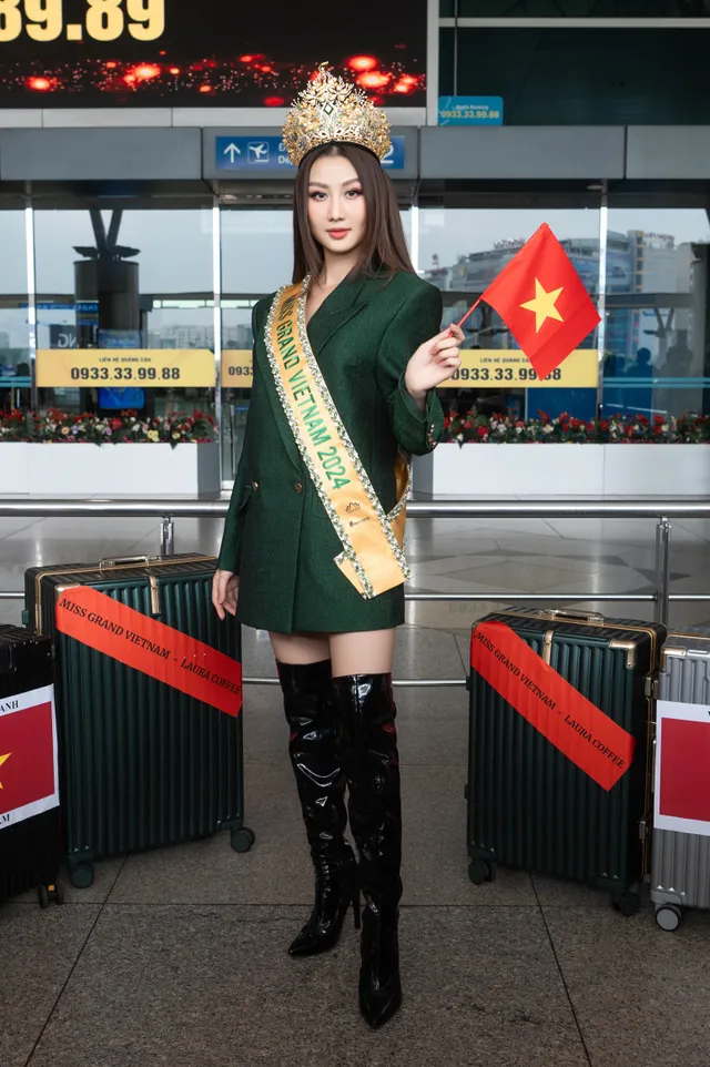 Hoa hậu Quế Anh lên đường dự thi Miss Grand International 2024 - Ảnh 1.