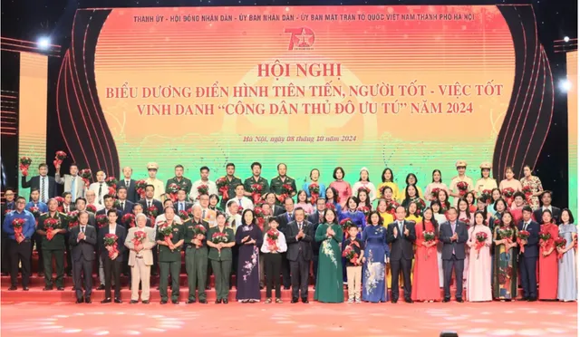 Hà Nội vinh danh 10 Công dân Thủ đô ưu tú năm 2024 - Ảnh 13.