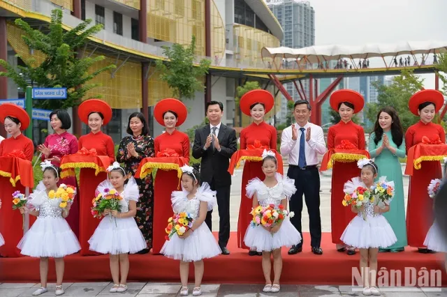 Hanoi: Most modern Childrens Palace inaugurated - Ảnh 2.