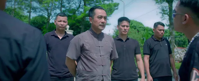 Độc đạo - Tập 18: Phùng bán mình cho Quân già - Ảnh 12.
