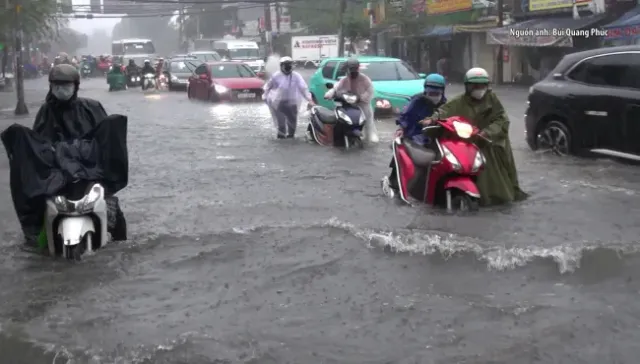 Tây Nguyên và Nam Bộ cục bộ có nơi mưa to, cảnh báo ngập úng, sạt lở đất - Ảnh 1.