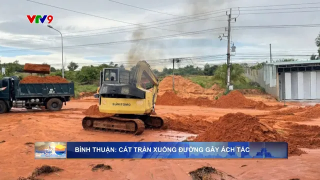 Bình Thuận: Cát lại tràn xuống đường du lịch ra Mũi Né