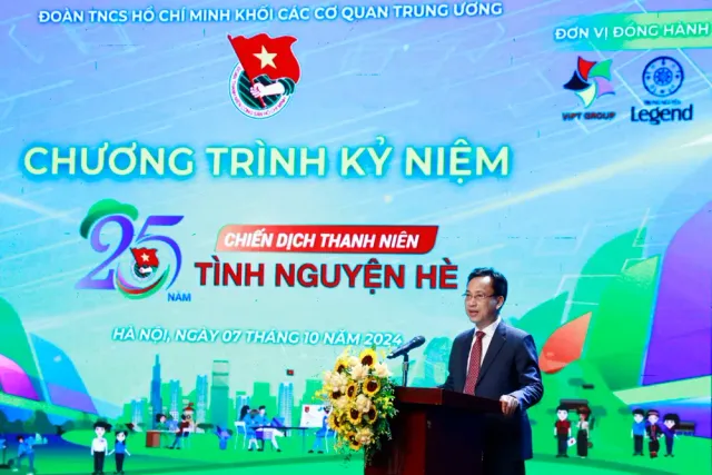 The Mark of Vietnamese Youth in 25 Years of the Summer Volunteer Campaign - Ảnh 11.