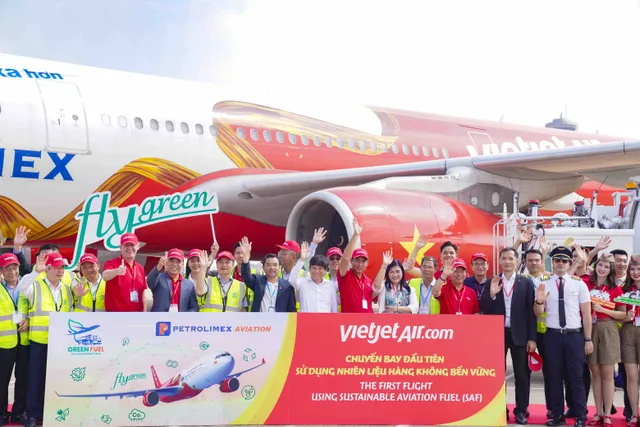 Vietjet tiên phong khai thác chuyến bay đầu tiên sử dụng nhiên liệu hàng không bền vững SAF do Petrolimex Aviation cung cấp, giảm thải 80% carbon - Ảnh 2.