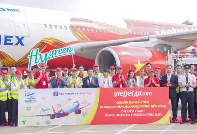 Vietjet tiên phong khai thác chuyến bay đầu tiên sử dụng nhiên liệu hàng không bền vững SAF do Petrolimex Aviation cung cấp, giảm thải 80% carbon - Ảnh 6.