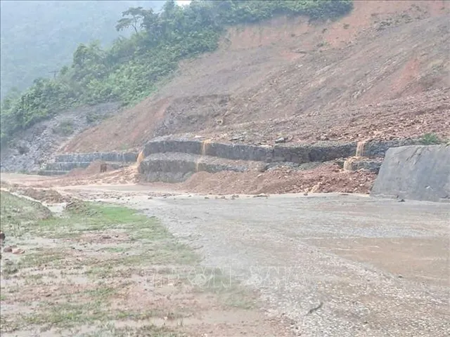 Quảng Trị: Đề phòng thời tiết nguy hiểm trên biển, ngập lụt, sạt lở trên đất liền - Ảnh 1.