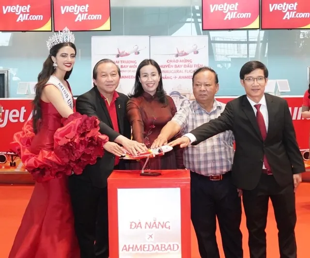 Vietjet vừa khai trương đường bay thẳng giữa Ahmedabad (Ấn Độ) và Đà Nẵng - Ảnh 1.