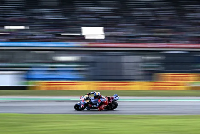 Marc Marquez nhanh nhất trong ngày đua thử thứ 2 của GP Thái Lan   - Ảnh 1.