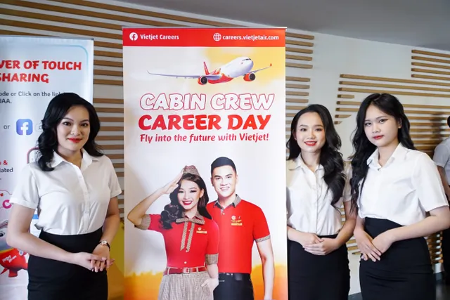 Tưng bừng ngày hội tuyển sinh tiếp viên hàng không Vietjet - Ảnh 1.