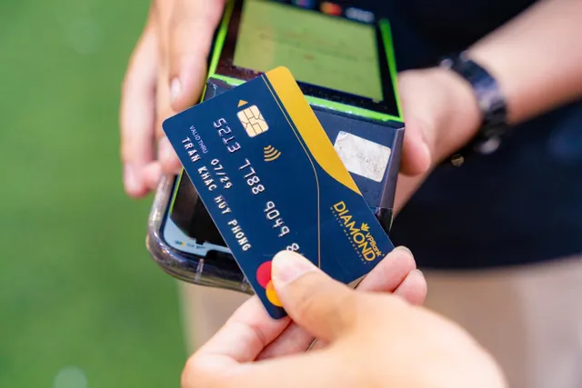 Mastercard đẩy nhanh thanh toán số tại Việt Nam với ngày thẻ Việt Nam 2024 - Ảnh 1.