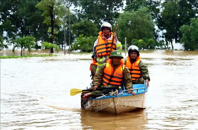 Bắc và Trung Trung Bộ mưa lớn, các địa phương chủ động ứng phó - Ảnh 1.