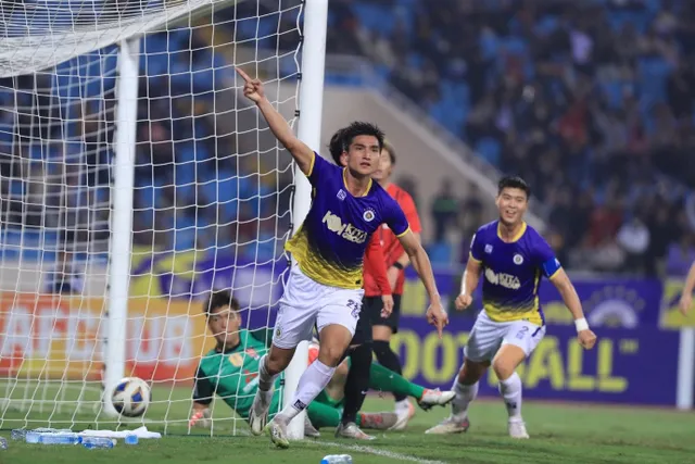 Đông Á Thanh Hóa vs Hà Nội FC (18h00 ngày 3/11): Nhà giàu không dễ khóc nhưng không ai đánh thuế được những giấc mơ - Ảnh 2.